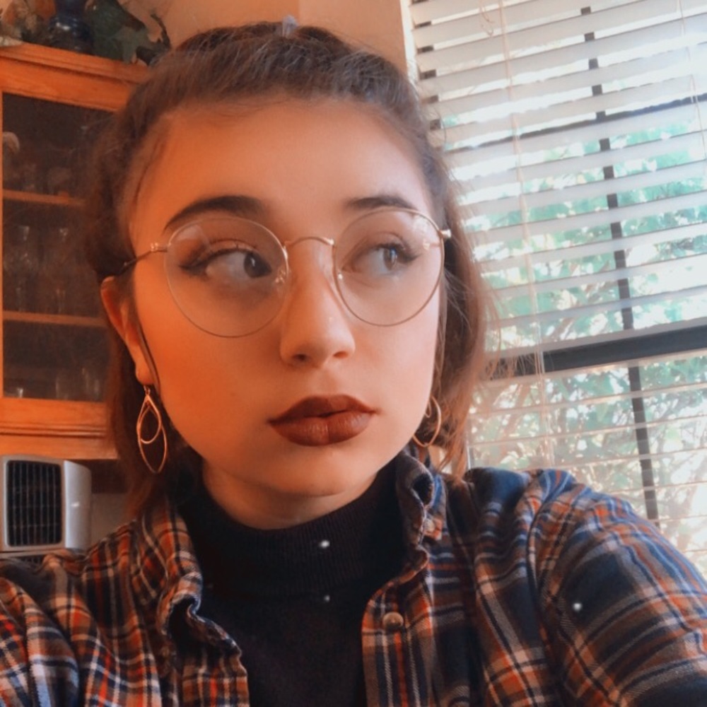 Meet your Posher, Madi